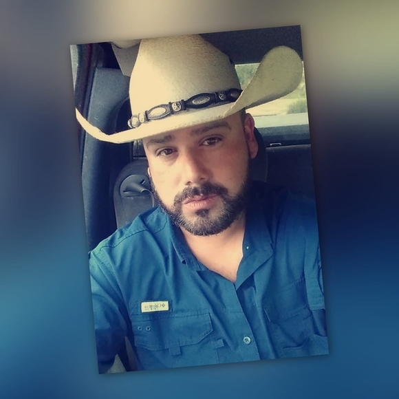 Meet your Posher, Joe - Picture 1 of 1